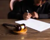Prawomocność wyroku karnego: Ile czasu masz na odwołanie?